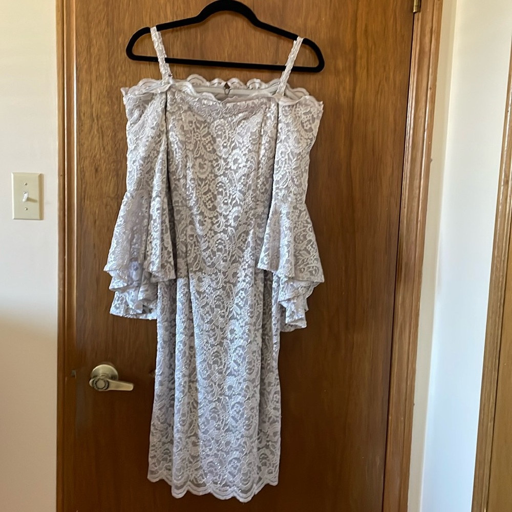 Gorgeous silver cocktail dress!